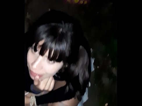 ❤️ 거리에서 사탕과 교환으로 부어오른 페니스 ❤️❌ 포르노 포르노에서 ko.xxx050890.ru ﹏